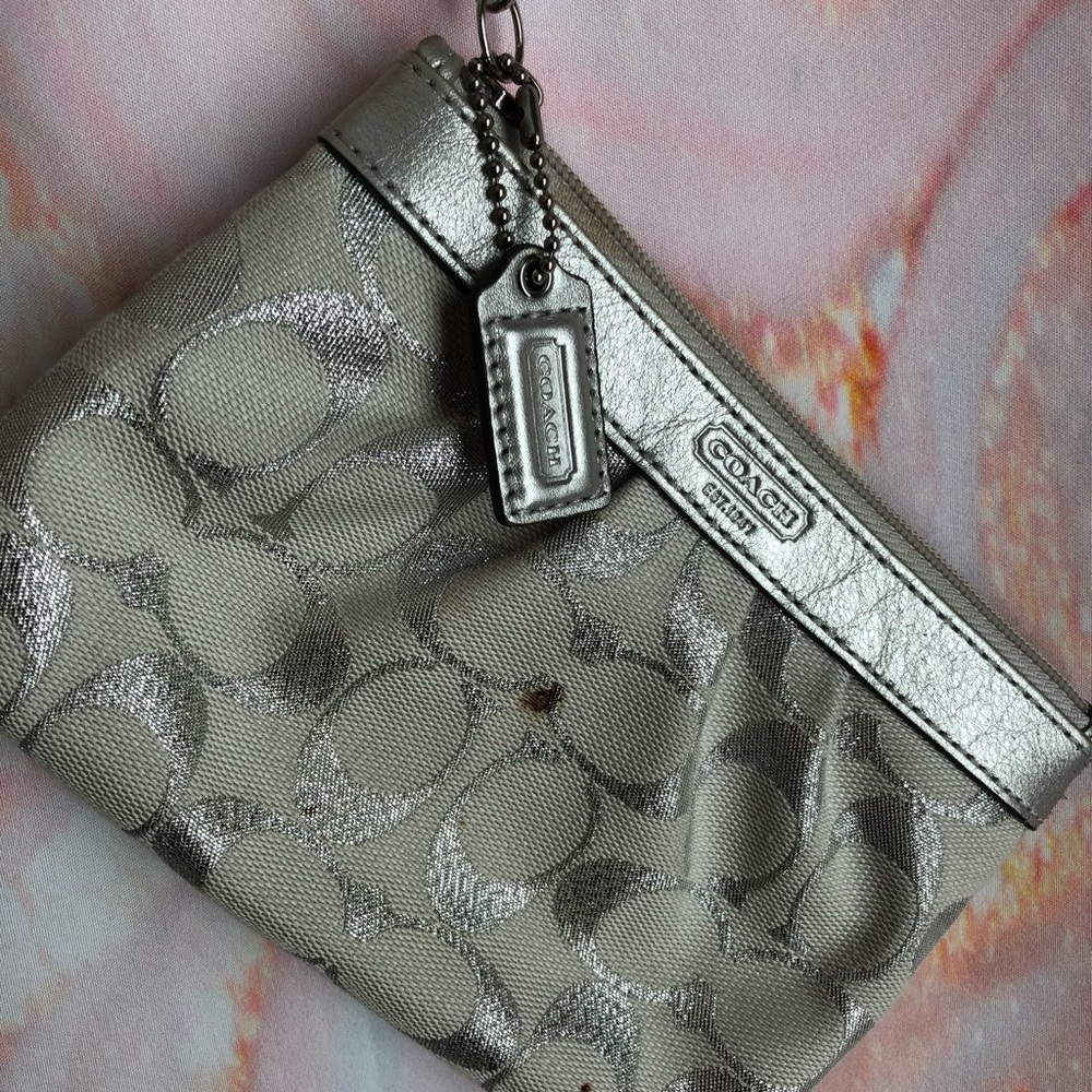 Coach Zip Wristlet in Silver/White Signature